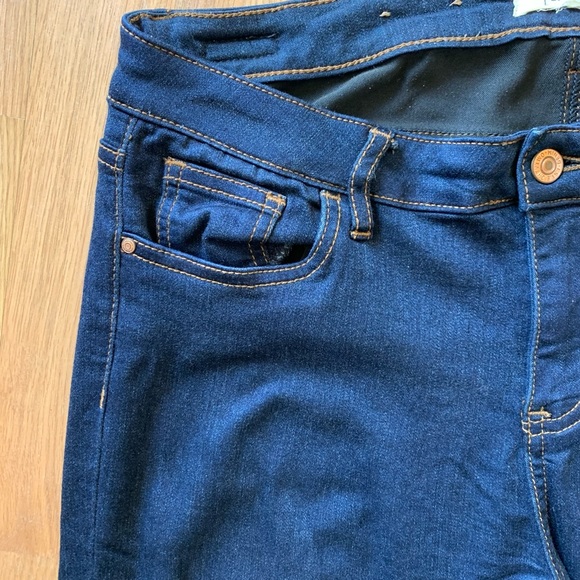 Eighty Two Jr. Ladies Skinny Jeggings - Picture 9 of 16